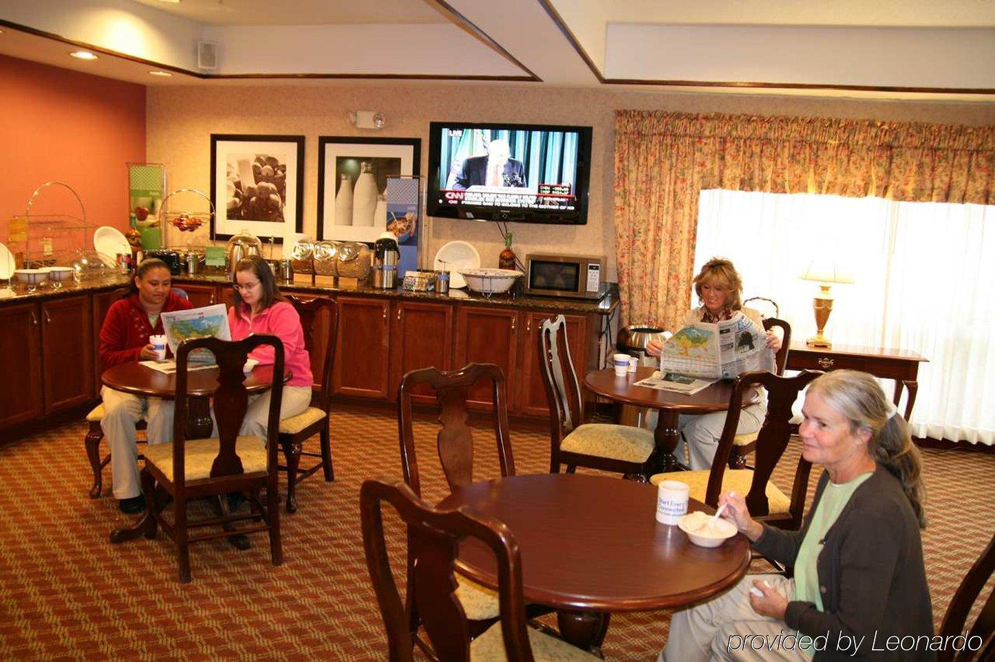 Hampton Inn Hixson Restaurant photo